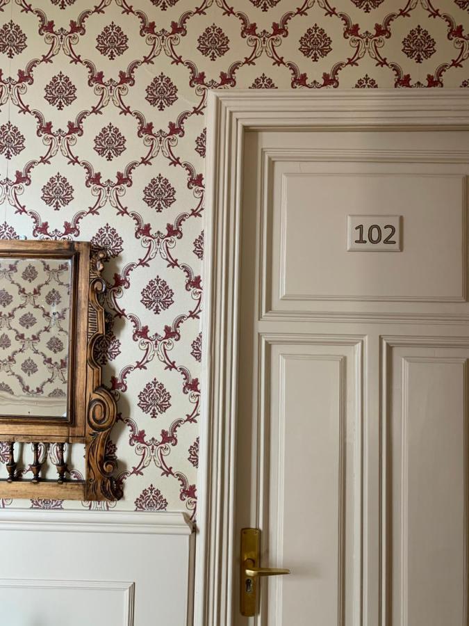 Hotel Villegas Валенсия де Дон Хуан Екстериор снимка